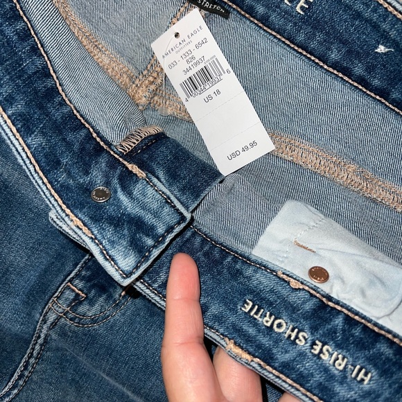 American Eagle Shorts - Picture 3 of 3